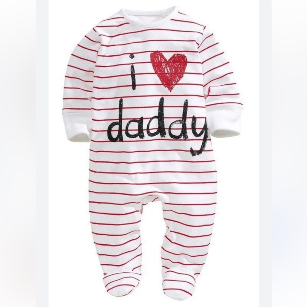 🍓3/$10 Striped Kids Footie with Heart Design size 0-3m